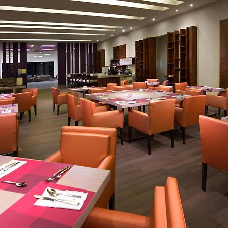Hilton Garden Inn Monterrey Airport Villa Juarez  Exterior photo