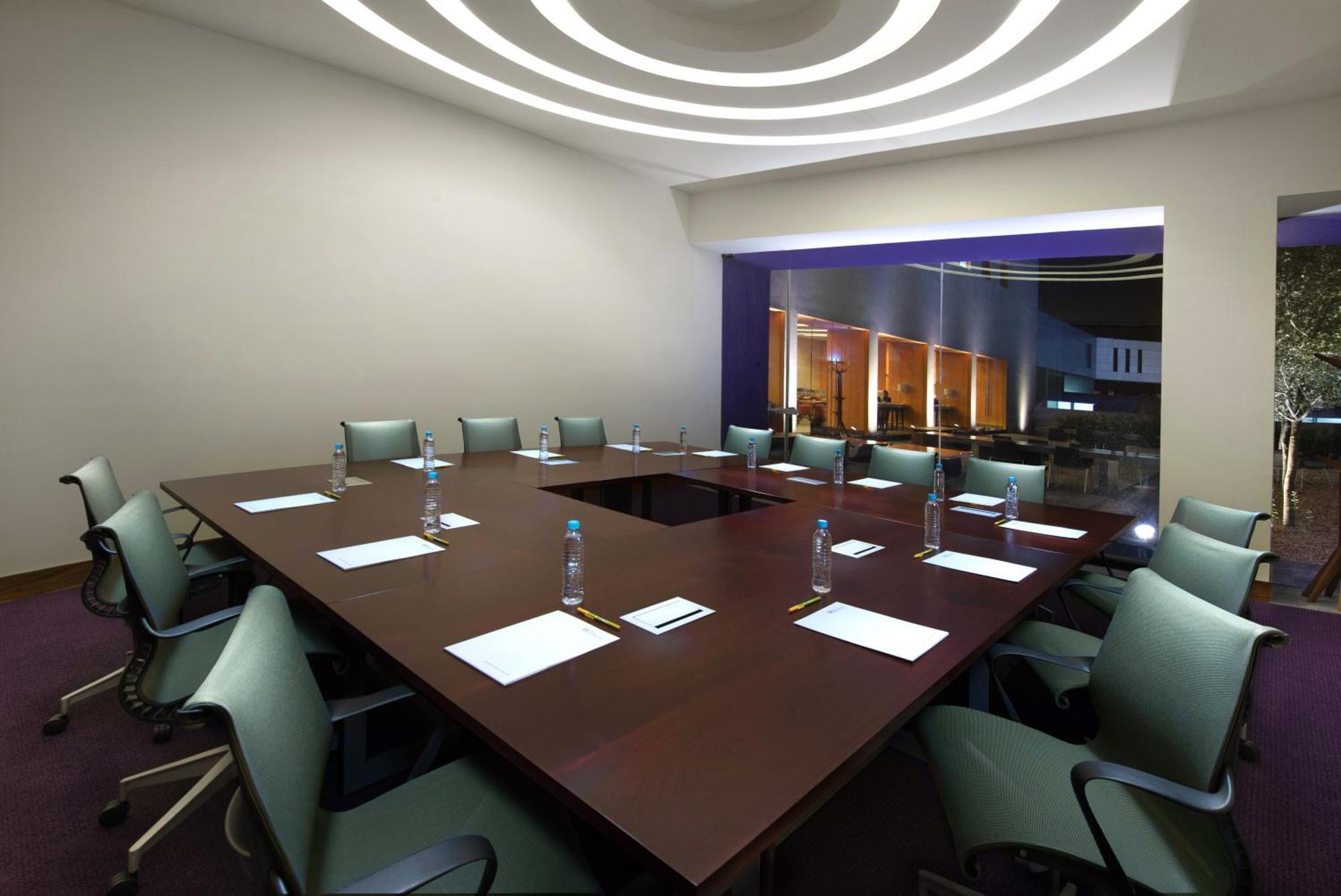 Hilton Garden Inn Monterrey Airport Villa Juarez  Exterior photo
