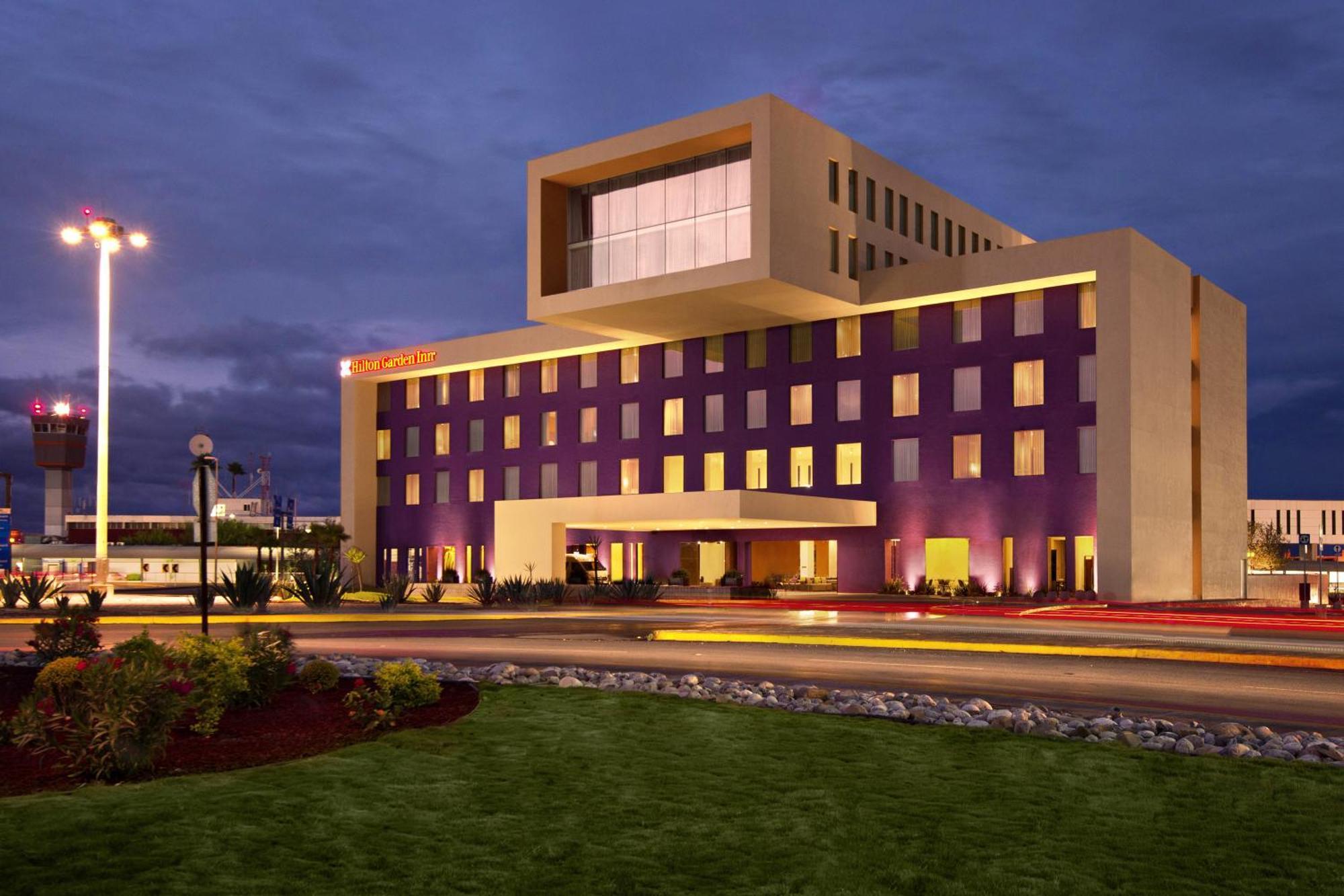 Hilton Garden Inn Monterrey Airport Villa Juarez  Exterior photo