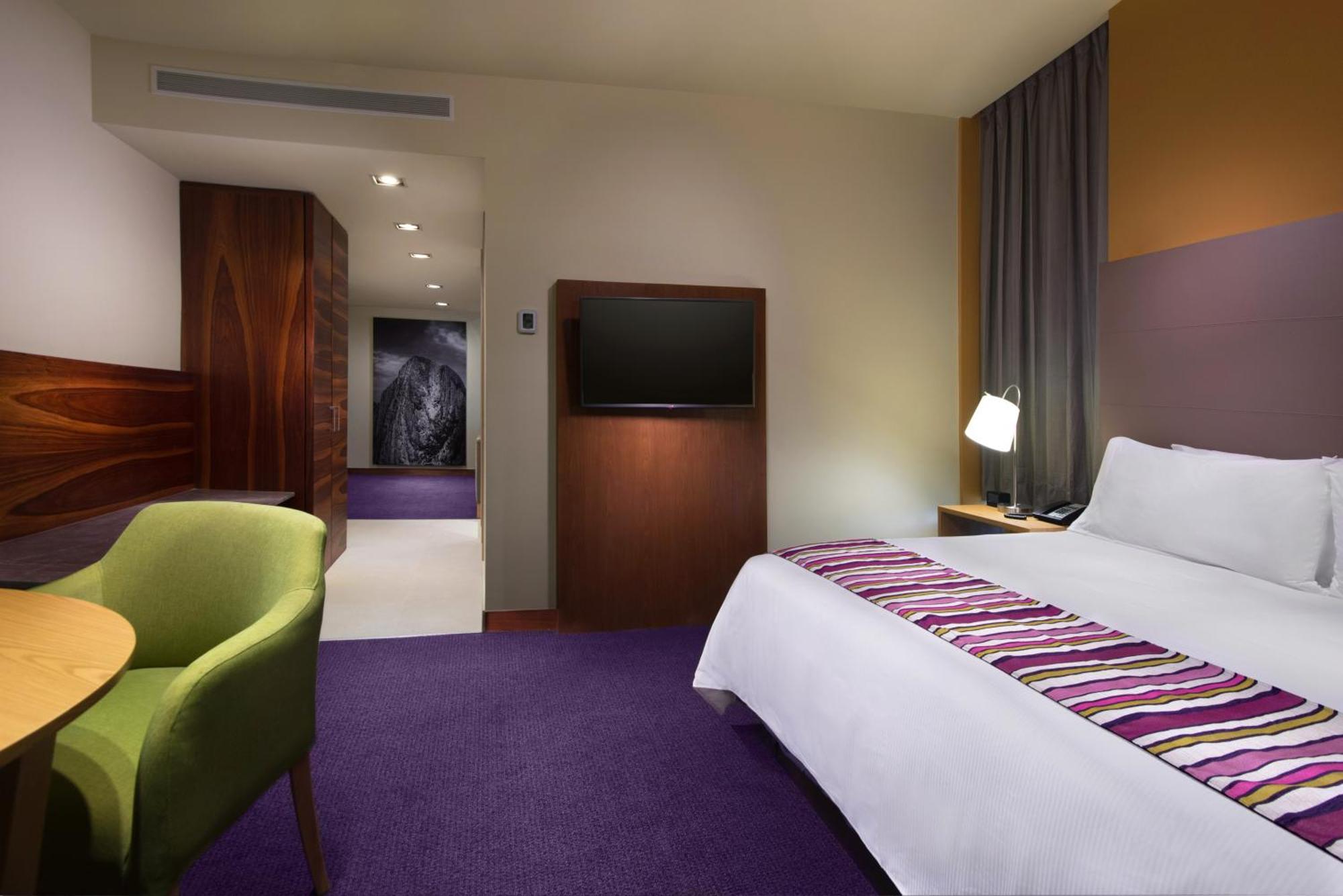 Hilton Garden Inn Monterrey Airport Villa Juarez  Exterior photo