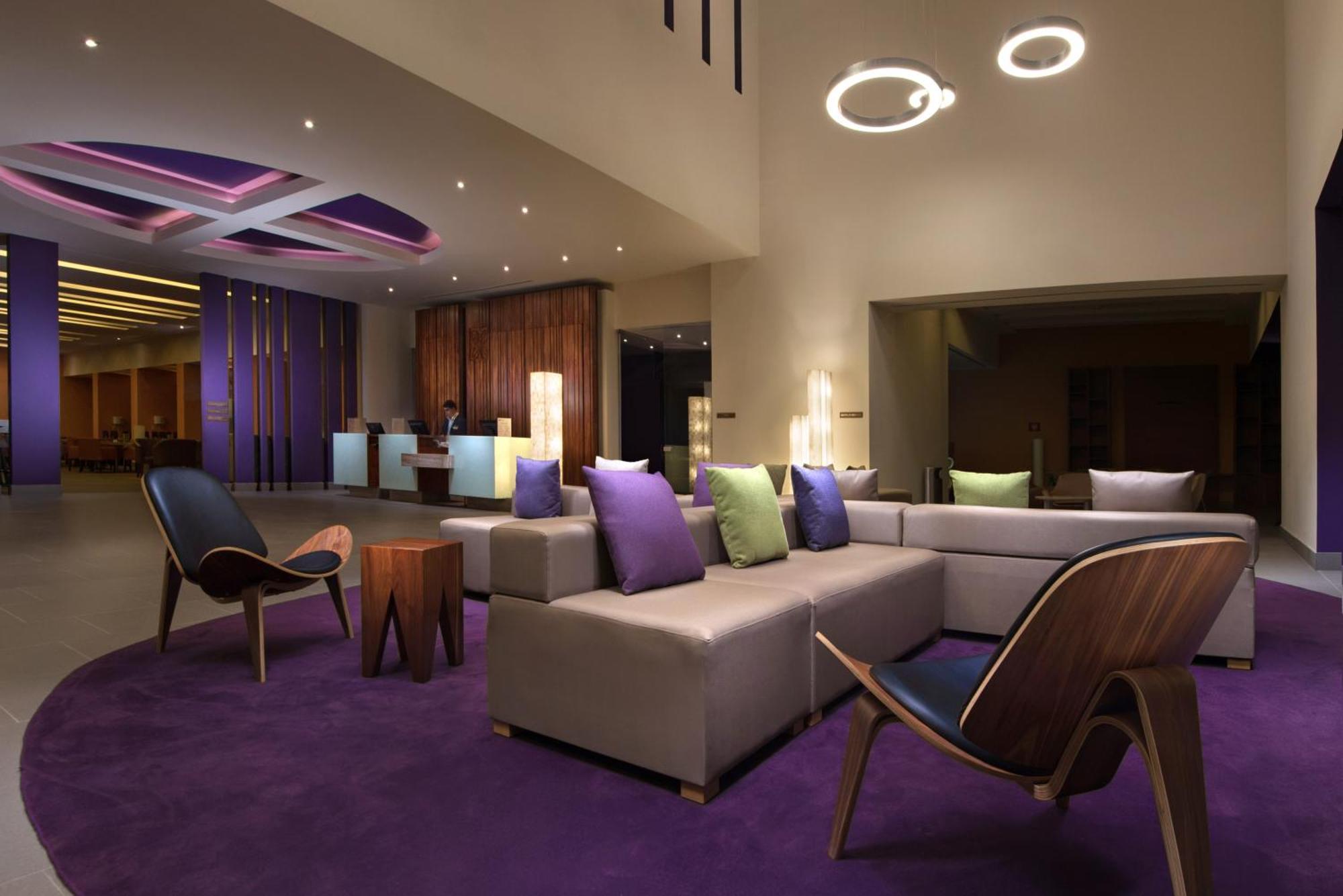 Hilton Garden Inn Monterrey Airport Villa Juarez  Exterior photo